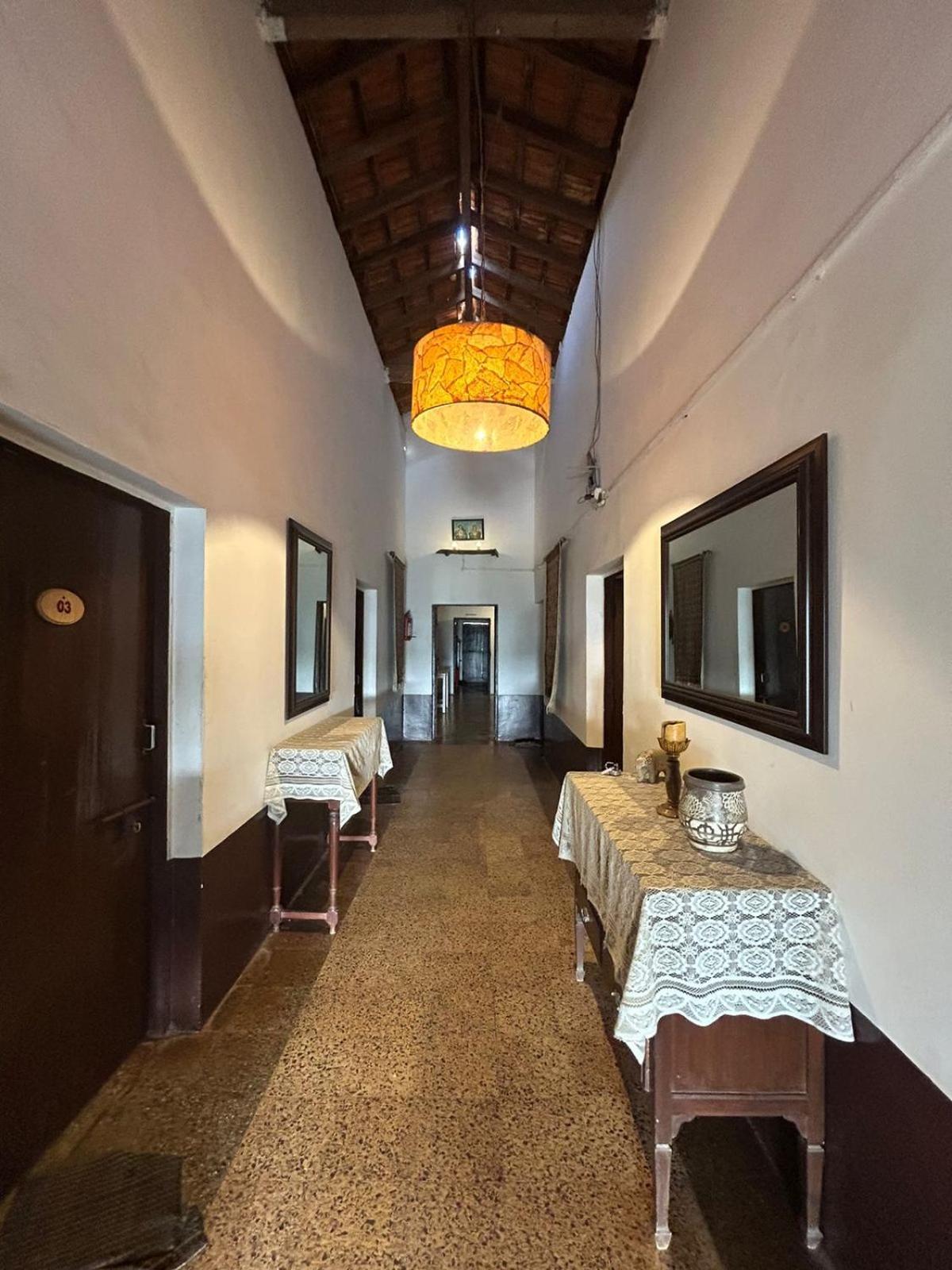 Ocean View Goan Beach House Calangute Exteriör bild