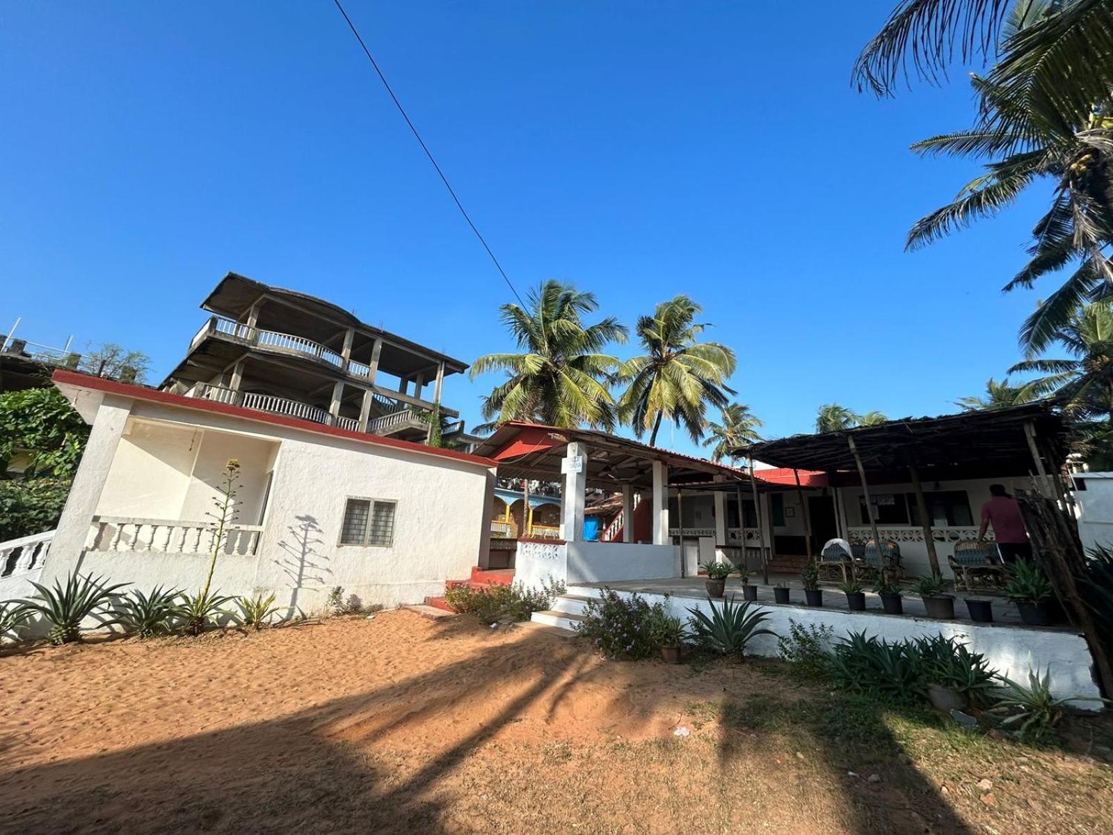 Ocean View Goan Beach House Calangute Exteriör bild