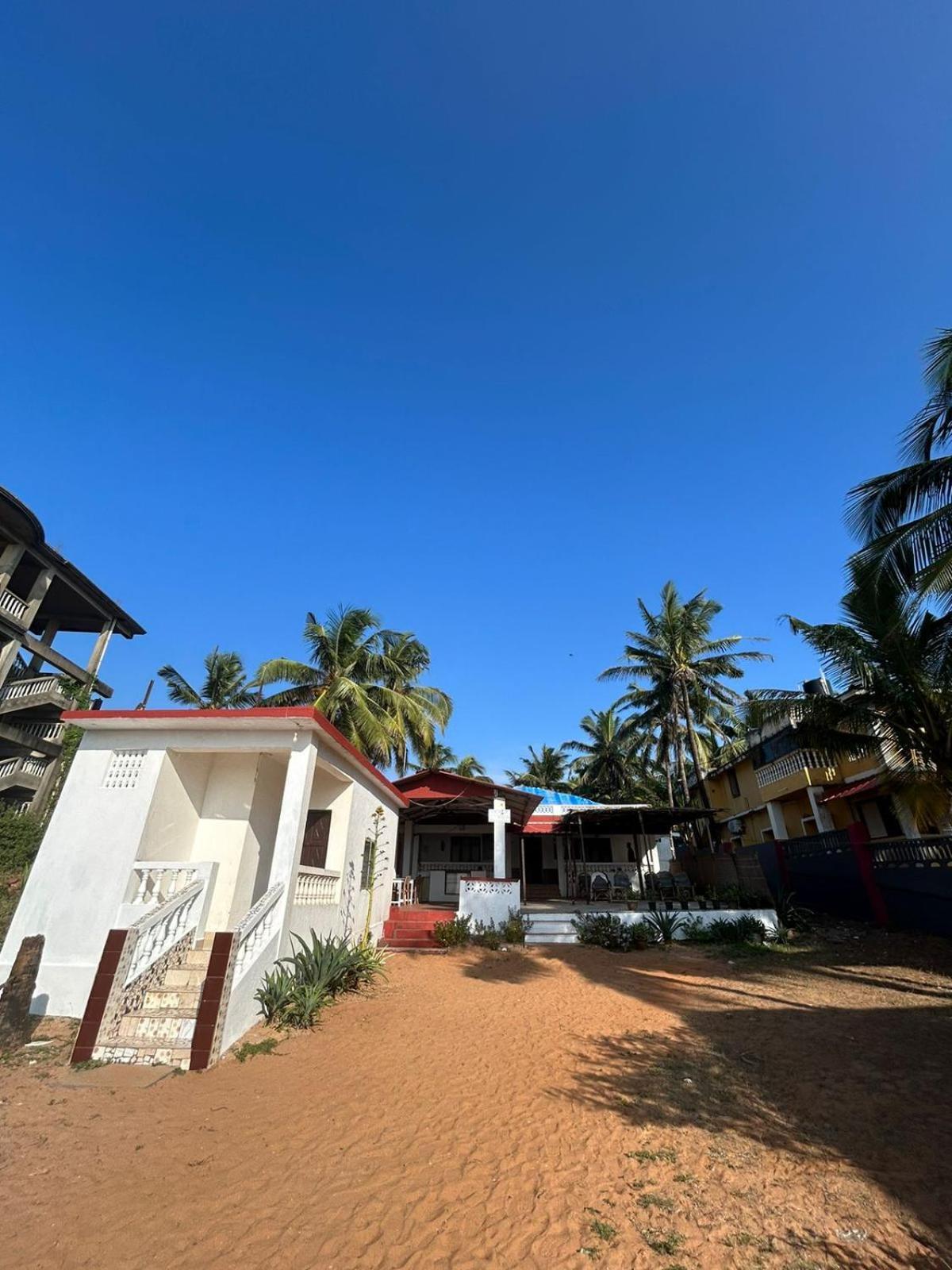 Ocean View Goan Beach House Calangute Exteriör bild