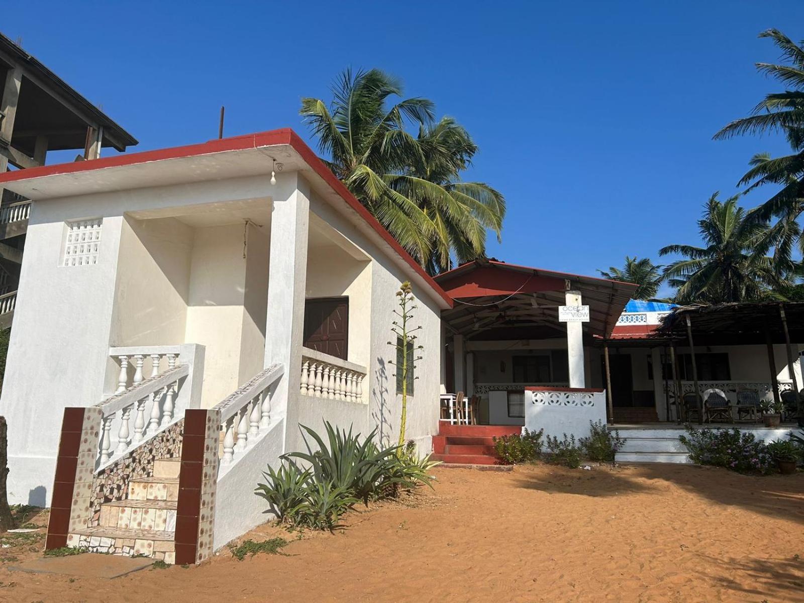 Ocean View Goan Beach House Calangute Exteriör bild
